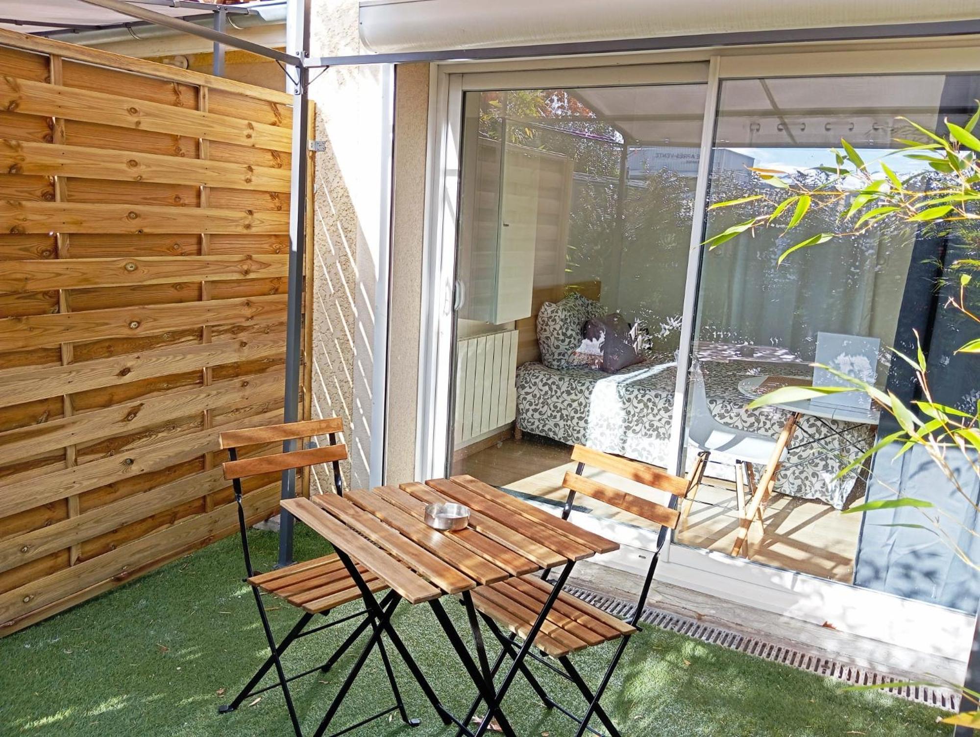 Appart'Hotel Le Clos Lassagne A Brignais - Lyon Sud Exteriör bild