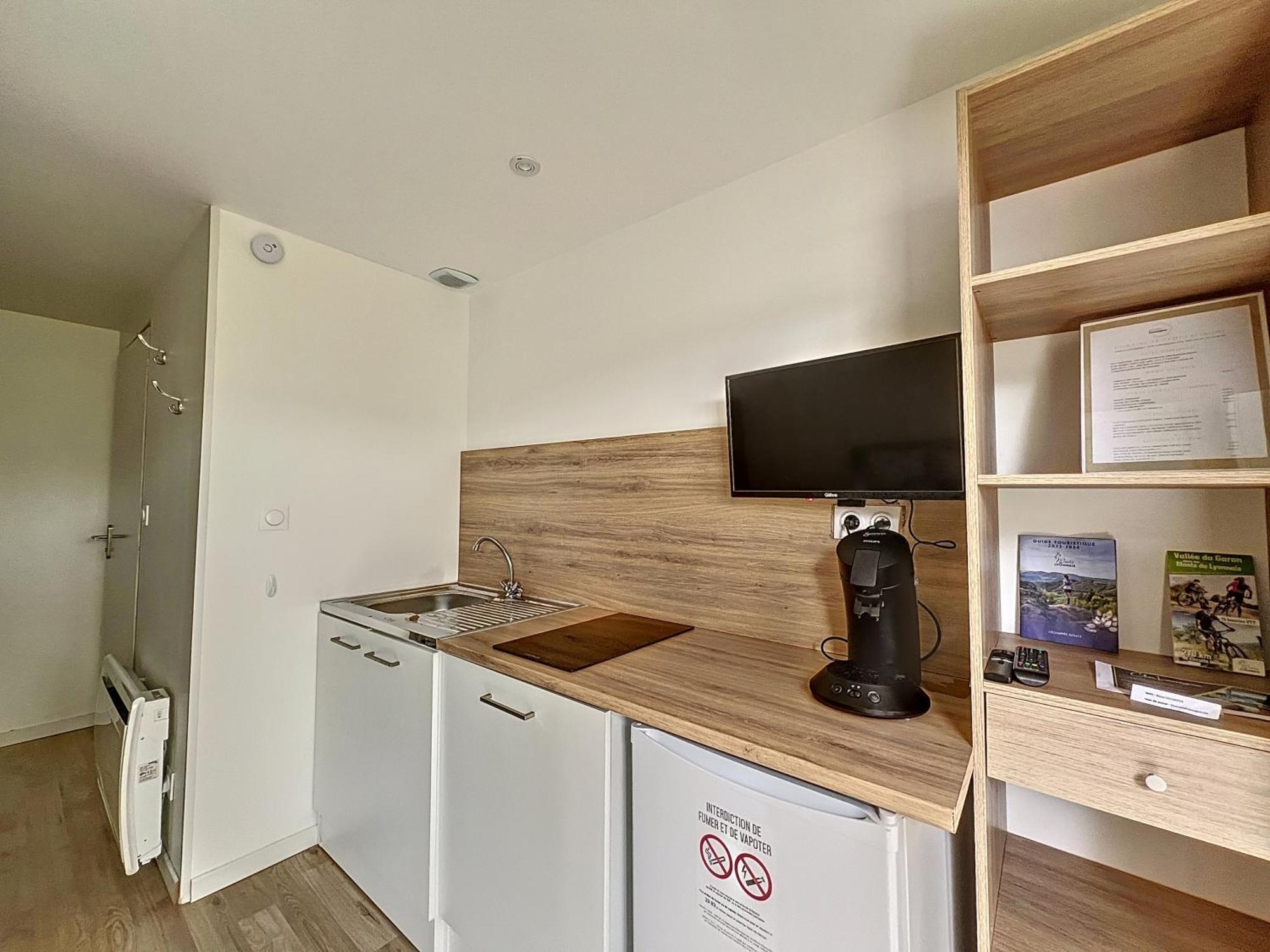 Appart'Hotel Le Clos Lassagne A Brignais - Lyon Sud Exteriör bild