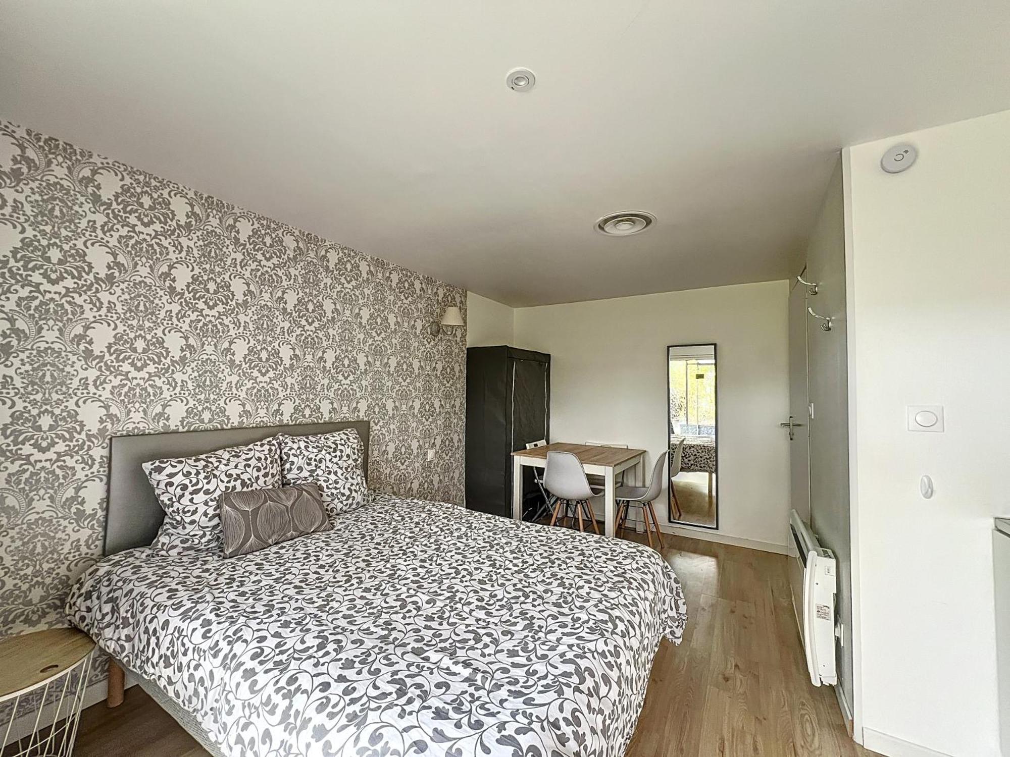 Appart'Hotel Le Clos Lassagne A Brignais - Lyon Sud Exteriör bild